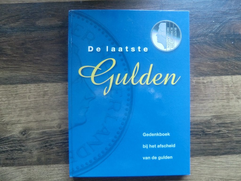 Mooi gedenkboek DE LAATSTE GULDEN, Ophalen of Verzenden, Koningin Beatrix, Overige waardes, Setje