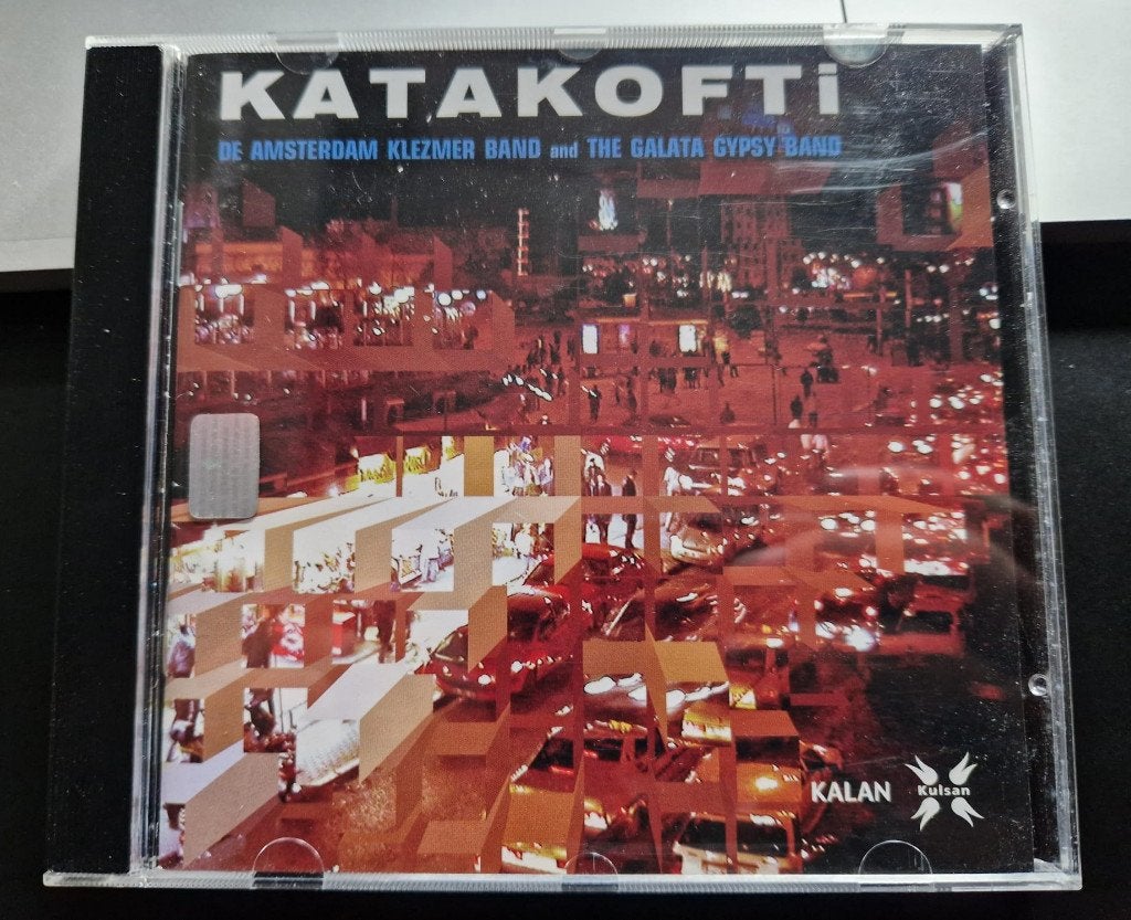 De Amsterdam Klezmer Band / Galata Gypsy Band Katakofti (CD), Cd's en Dvd's, Ophalen of Verzenden, Zo goed als nieuw