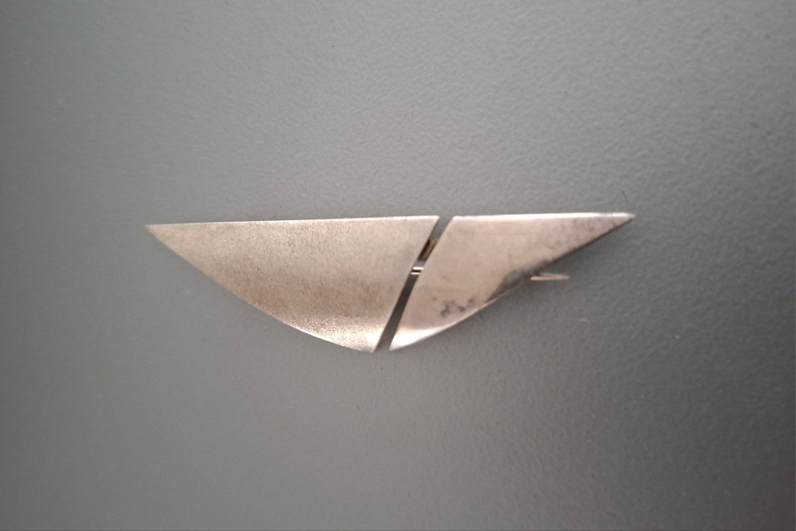 Zilveren Broche - Modern Design, Sieraden, Tassen en Uiterlijk, Broches, Verzenden, Gebruikt, Zilver, Zilver