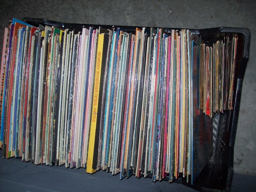 heb 1 bak vol  oude  lp s om mee te knutselen (100)stuks, Gebruikt, Educatief, Overige thema's, Kunststof