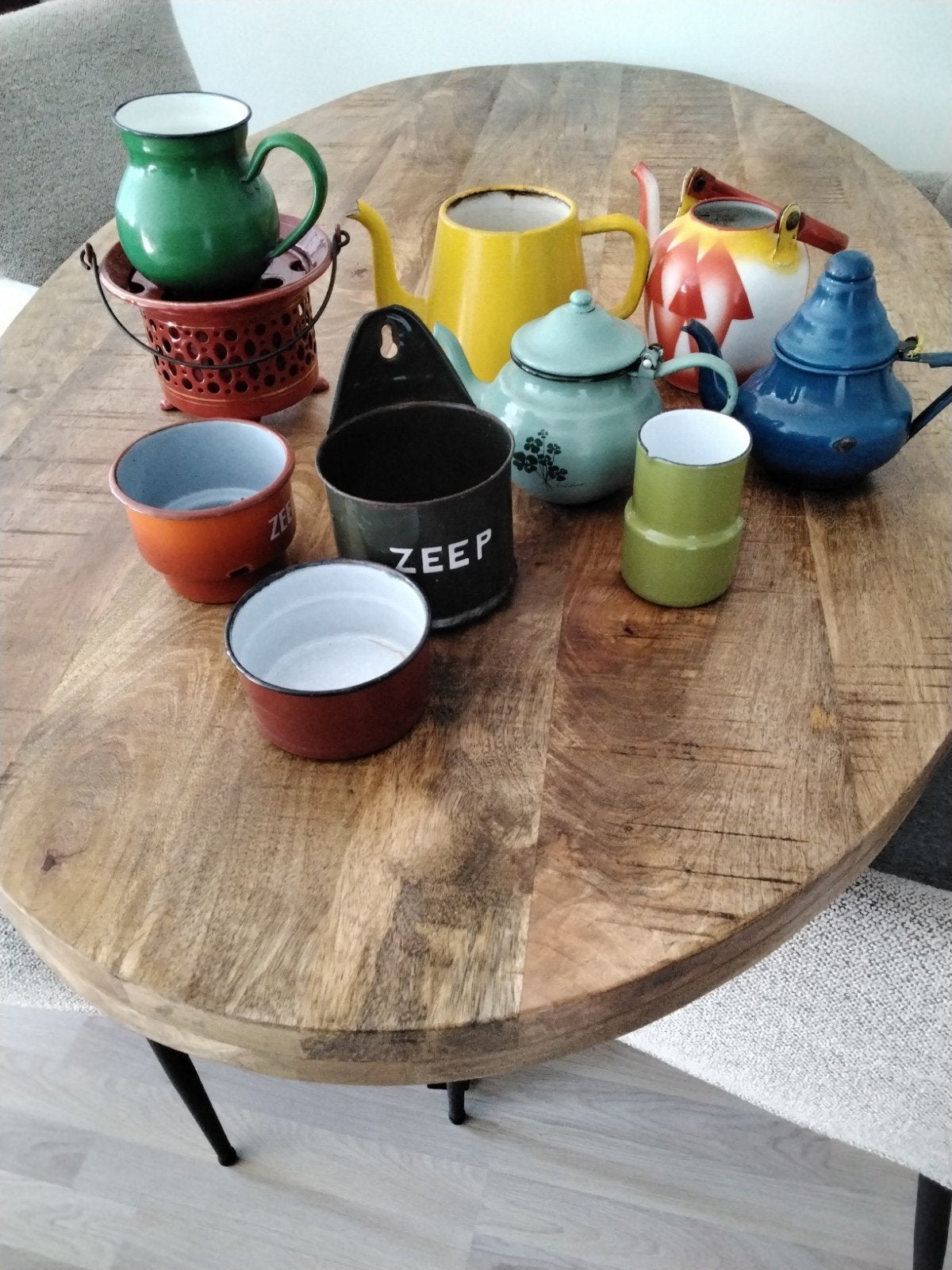 Diverse emaille items: theepotten, kannen en meer, Ophalen of Verzenden