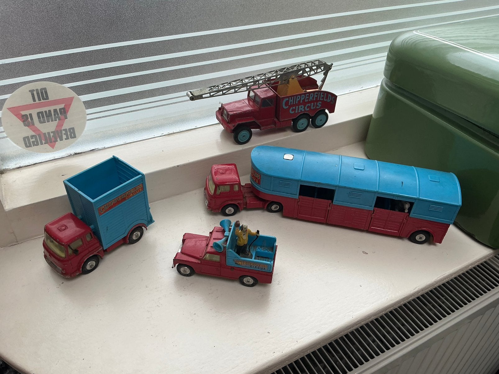 Corgi toys circus auto’s., Ophalen of Verzenden