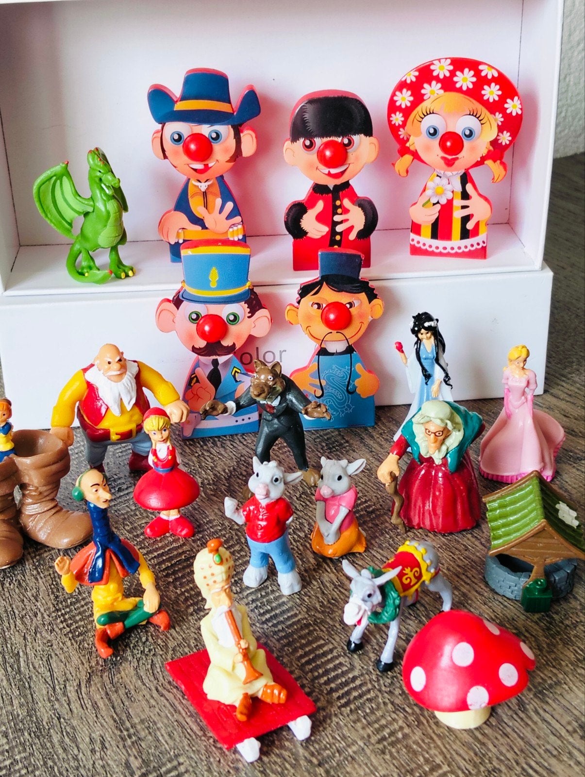 Efteling sprookjesbos - Carnaval Festival figuren, Verzamelen, Efteling, Ophalen of Verzenden, Zo goed als nieuw, Beeldje of Poppetje