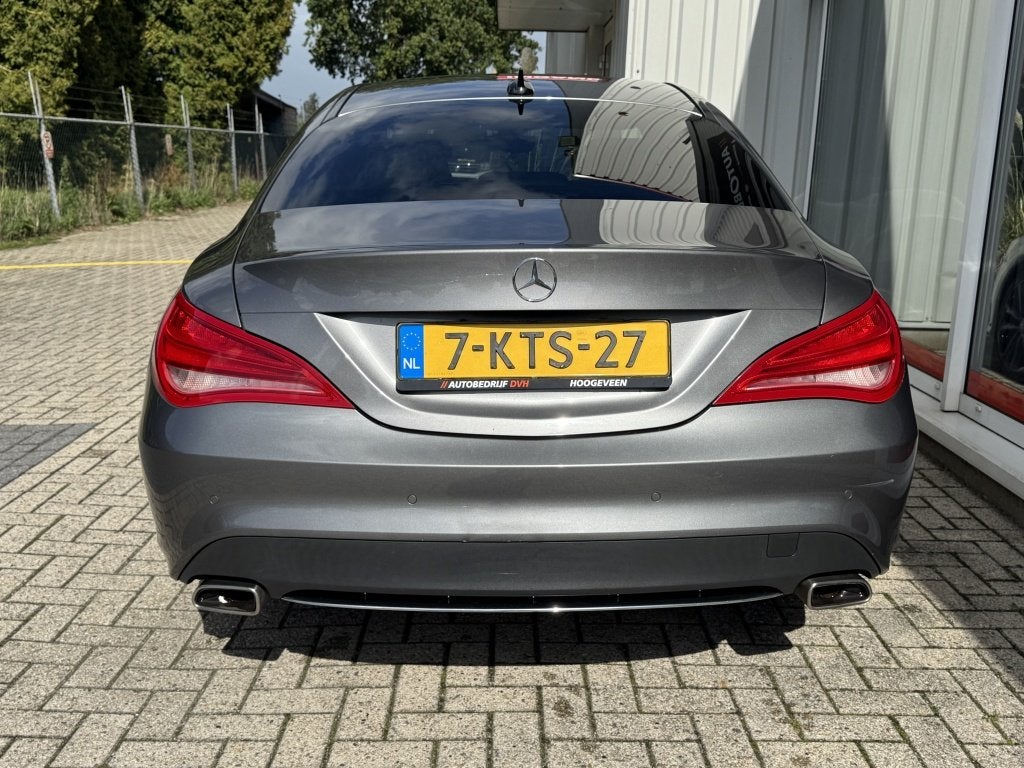 Mercedes-Benz CLA-Klasse 180 / CRUISE / PARKEERSENS / AIRCO, Auto's, CLA, Gebruikt, 4 cilinders, Leder en Stof