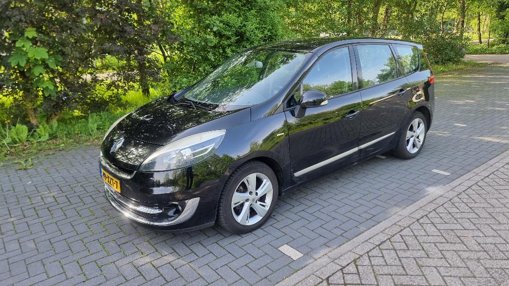 Renault Grand Scenic Bose 1.6 DCI 96KW 2012 Zwart Clima NAP, Auto's, Renault, Bedrijf, Grand Scenic, ABS, Achteruitrijcamera, Airbags