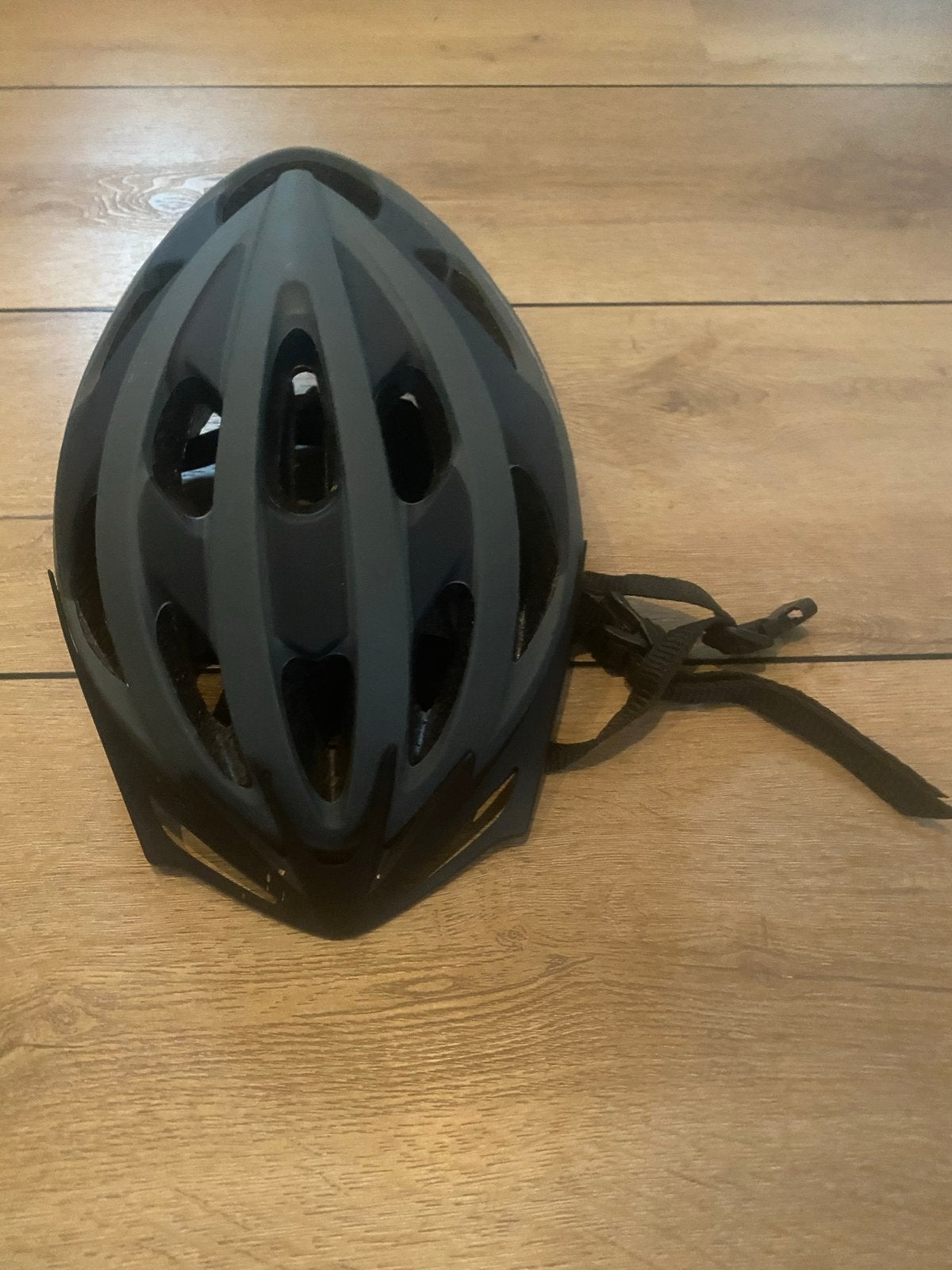Fietshelm - Zwart - Gebruikt, Ophalen of Verzenden, Gebruikt, Overige maten, Heer of Dame