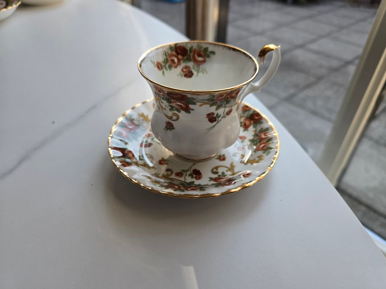 Royal Albert Old Country Roses Kop en Schotel, Antiek en Kunst, Ophalen of Verzenden