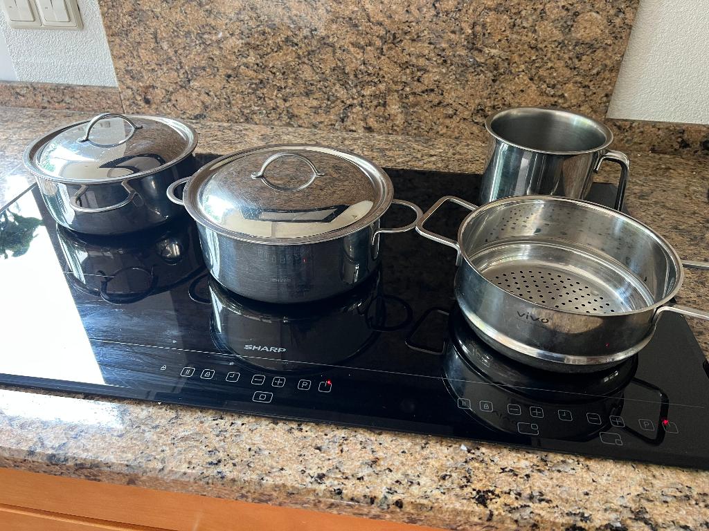 pannenset,Cristal, Huis en Inrichting, Keuken | Potten en Pannen, Gebruikt, Keramische plaat, Pannenset, Ophalen of Verzenden