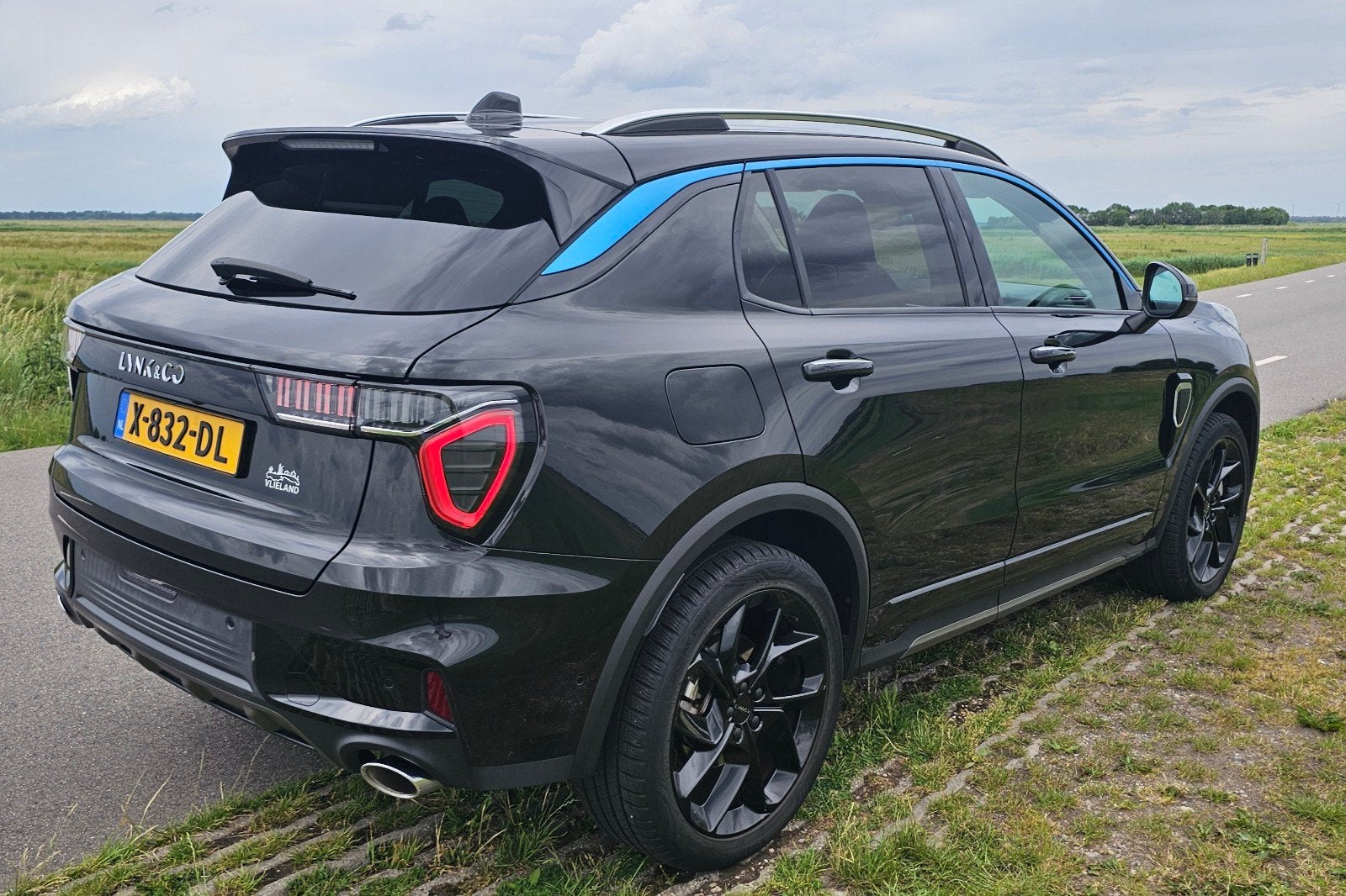 Lynk & Co 1.5TD 261pk Phev 7DCTH 2022 Zwart, Stof, Adaptieve lichten, 2500 kg, Plug-in hybride
