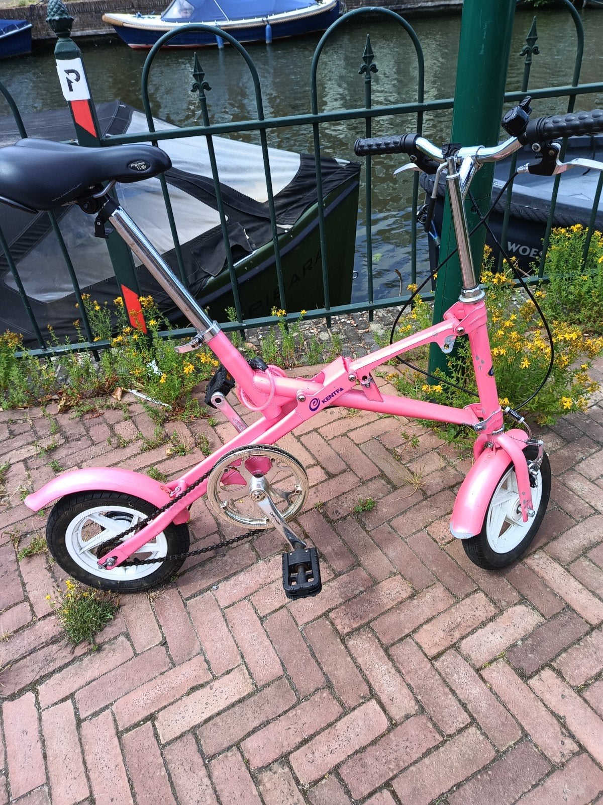 Roze opklap fietsje- Ideaal voor OV en camping, Ophalen, Gebruikt