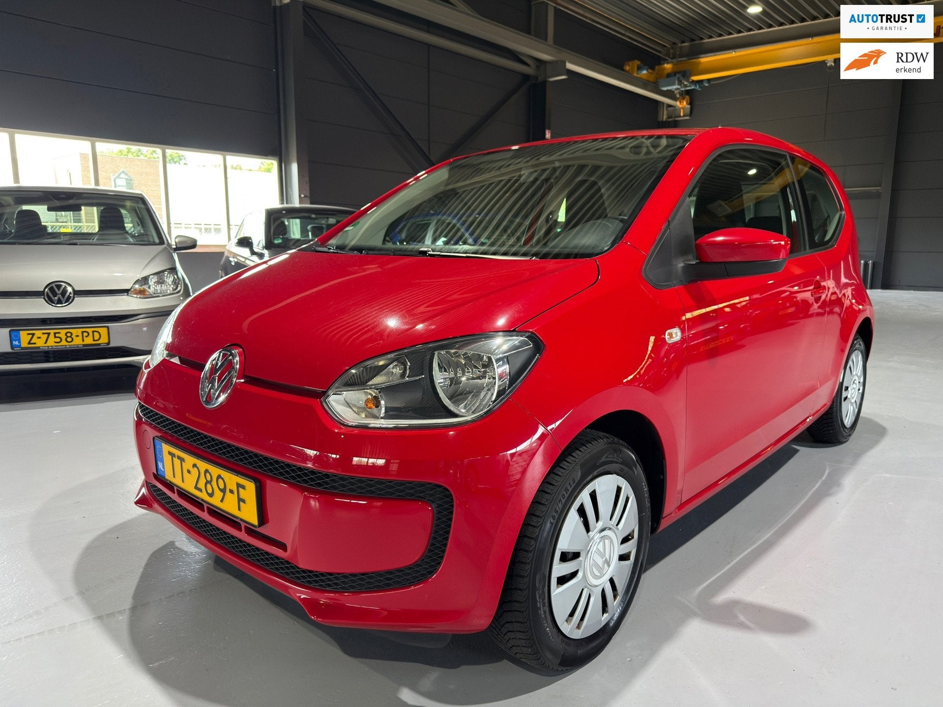 Volkswagen Up! 1.0 high up! Airco | Elektr. Ramen, Voorwielaandrijving, Euro 5, Stof, Gebruikt