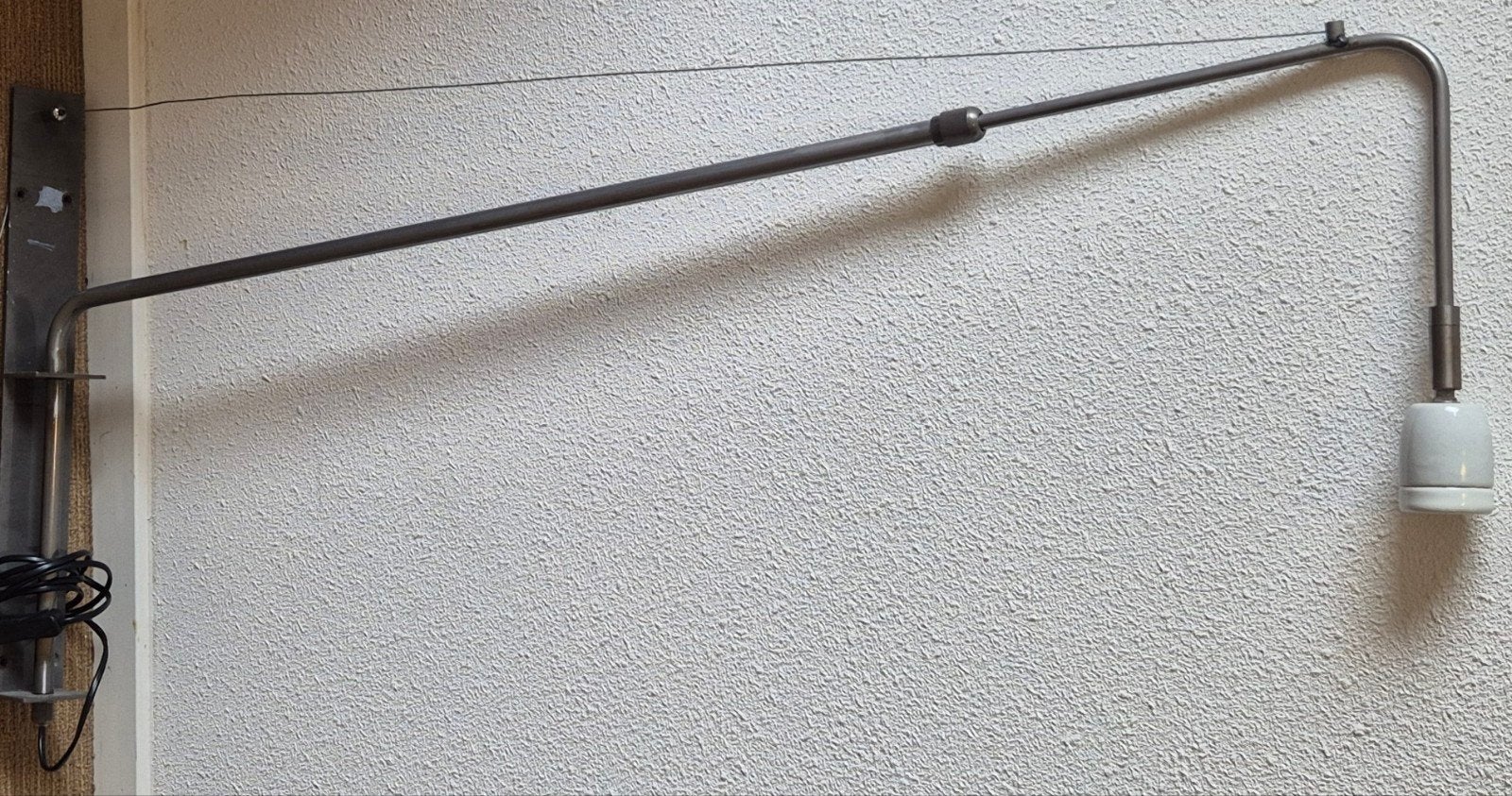 Vintage wandlamp uitschuifbare arm, Ophalen, Gebruikt, Zwart, Metaal