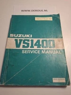 MANUAL BOOK 32 SERVICE MANUAL SUZUKI, Ophalen of Verzenden, Gelezen, Onbekend, Merk of Model