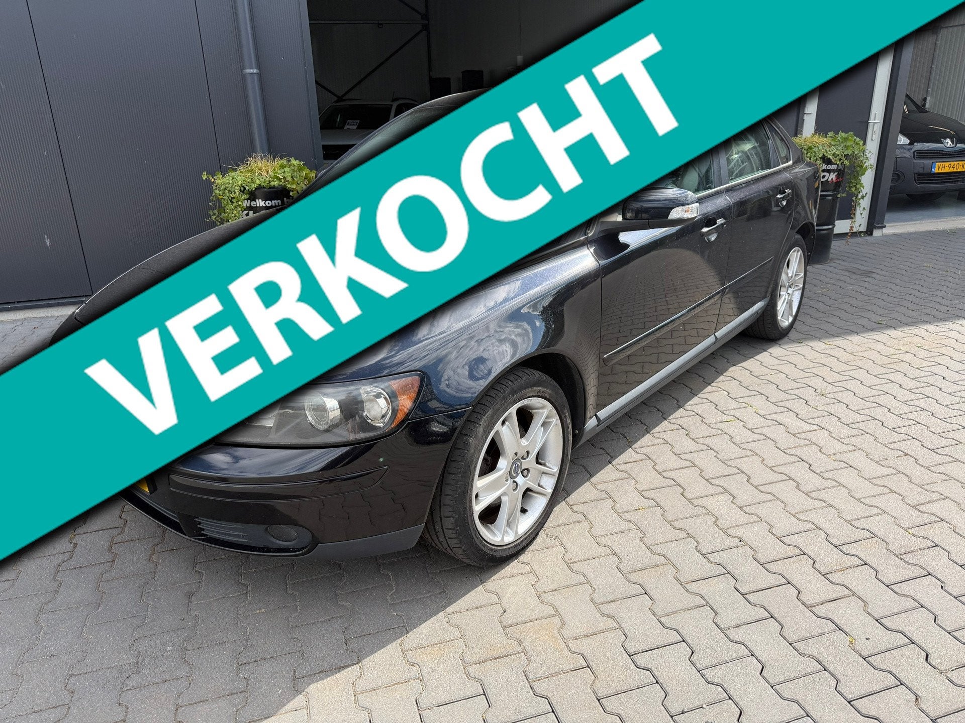 Volvo S40 2.0 Edition II, Auto's, Volvo, Voorwielaandrijving, 1350 kg, Gebruikt, Beige