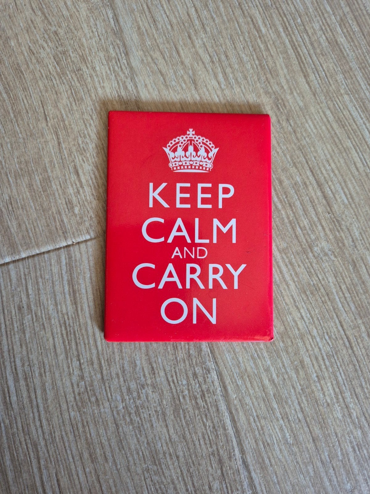 Keep Calm and Carry On magneet, Gebruikt, Ophalen of Verzenden, Rood, Metaal