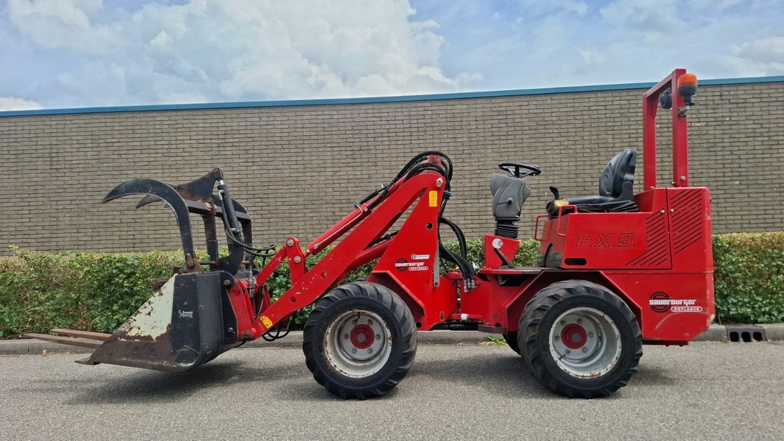 Sauerburger SH300 Minishovel/Kniklader (2012) te koop, Ophalen