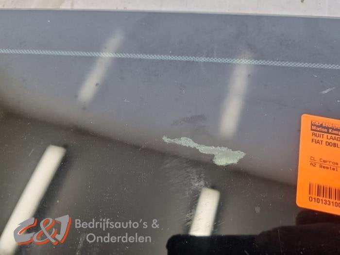 Ruit Laaddeur zijkant van een Fiat Doblo, Gebruikt, -, -, Ophalen of Verzenden
