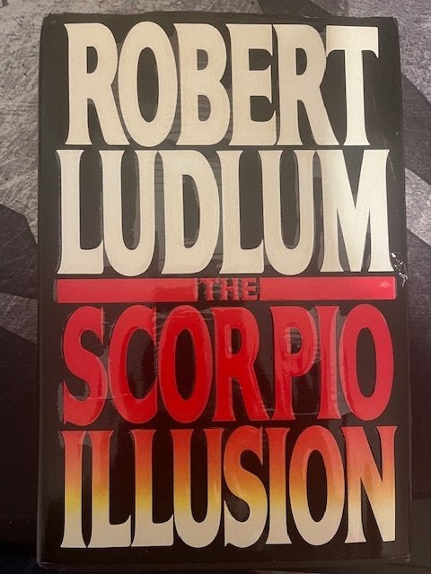 Robert Ludlum - The Scorpio Illusion, Ophalen of Verzenden, Zo goed als nieuw, Robert Ludlum