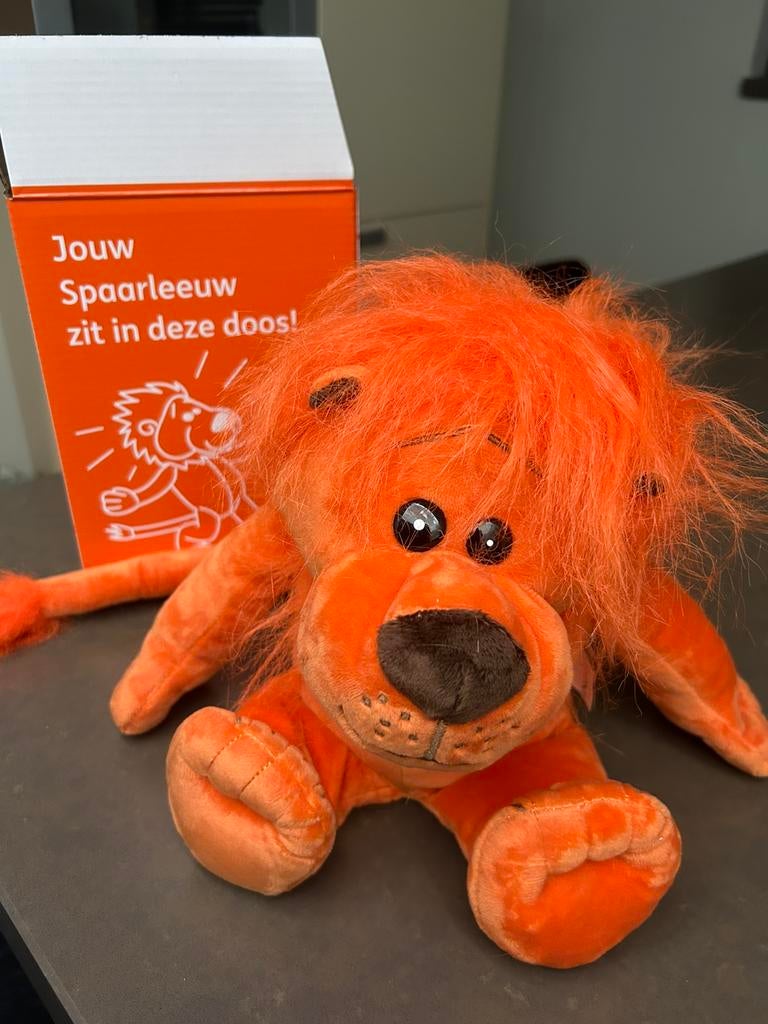 Nieuw in doos spaarleeuw spaarpot met geluid, Ophalen of Verzenden, Nieuw, Dier