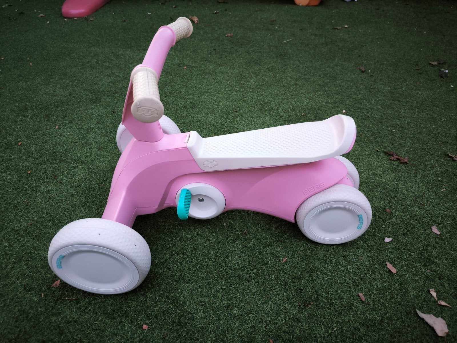 BERG Go2 Loopfiets/Loopauto Roze, Ophalen, Gebruikt, Loopfiets