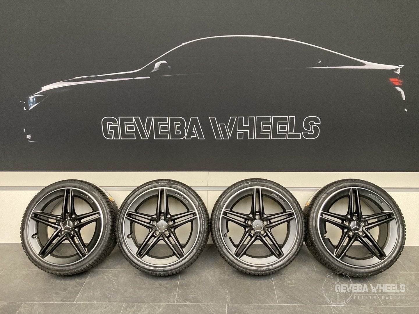 19” originele Mercedes A klasse W177 A45 AMG velgen + banden, 19 inch, -, -, Banden en Velgen