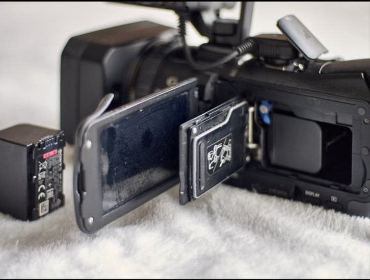 Sony HXR-NX70, Gebruikt, 20x of meer, Overige soorten, Ophalen of Verzenden