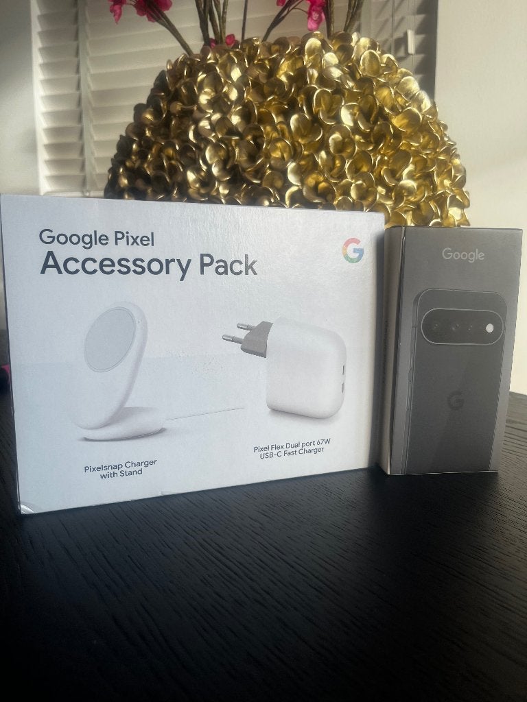 Google Pixel 11 - Nieuw in doos + accessory pack, Telecommunicatie, Ophalen, Nieuw, Overige typen
