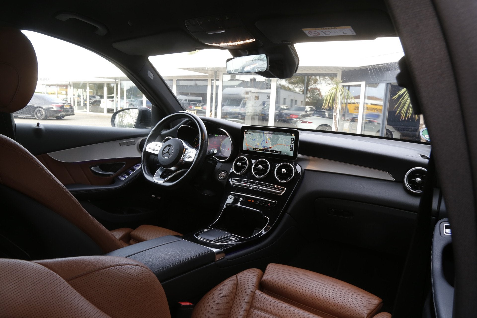 Mercedes-Benz GLC 300e 4MATIC AMG Plug in hybride*Perfect MB, Automaat, 12 maanden, Gebruikt, Euro 6