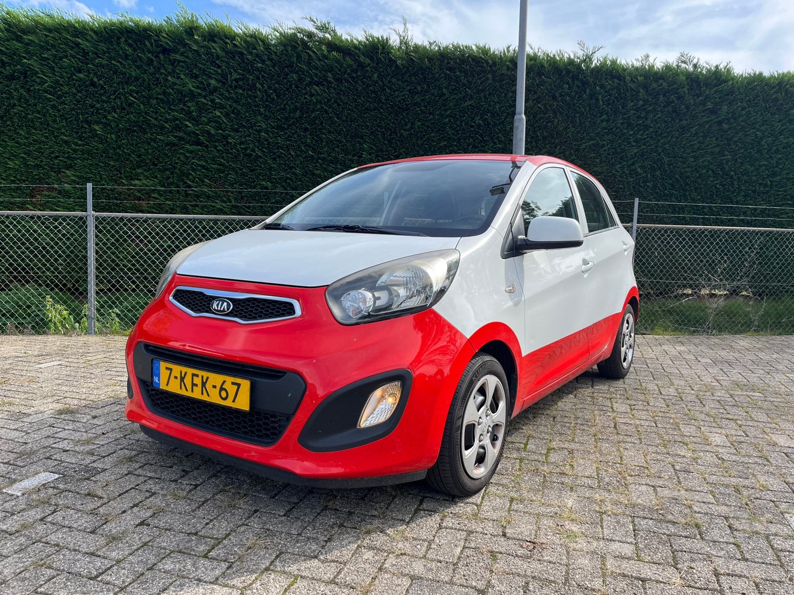 Kia Picanto 1.0 Cvvt 5-DRS 2013 Airco, Voorwielaandrijving, Zwart, 4 cilinders, 400 kg