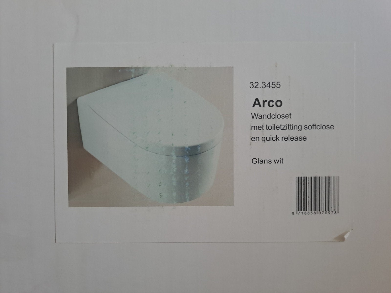 Nieuwe Arco Wandcloset met softclose toiletzitting glans wit, Doe-het-zelf en Verbouw, Sanitair, Ophalen, Nieuw, Toilet