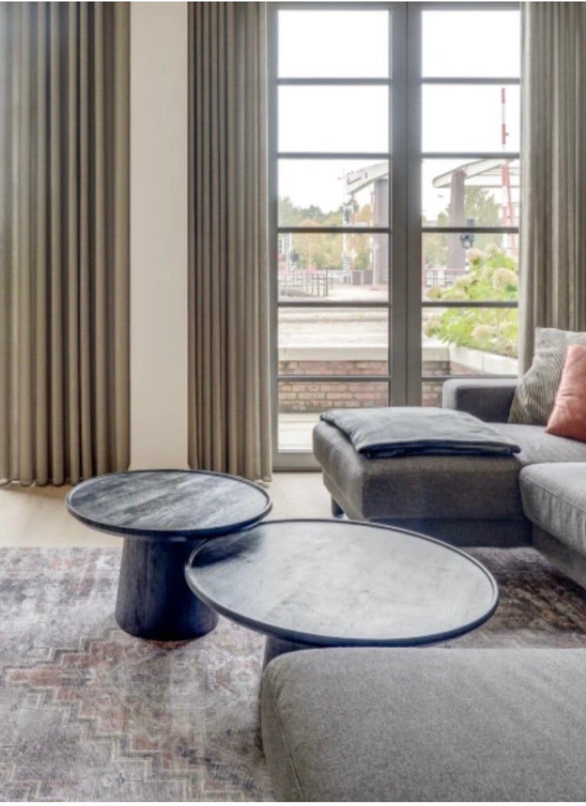 Set van 2 moderne salontafels, Ophalen, Zo goed als nieuw