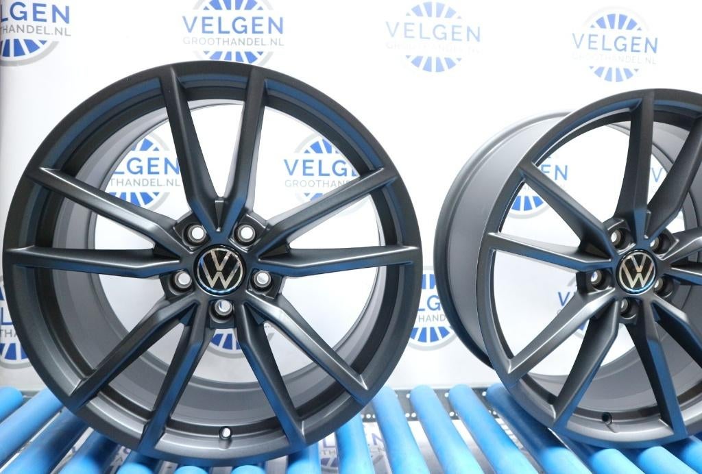 19inch velgen origineel VW Passat  Pretoria 5x112 nieuwstaat, 19 inch, Velg(en), -, -