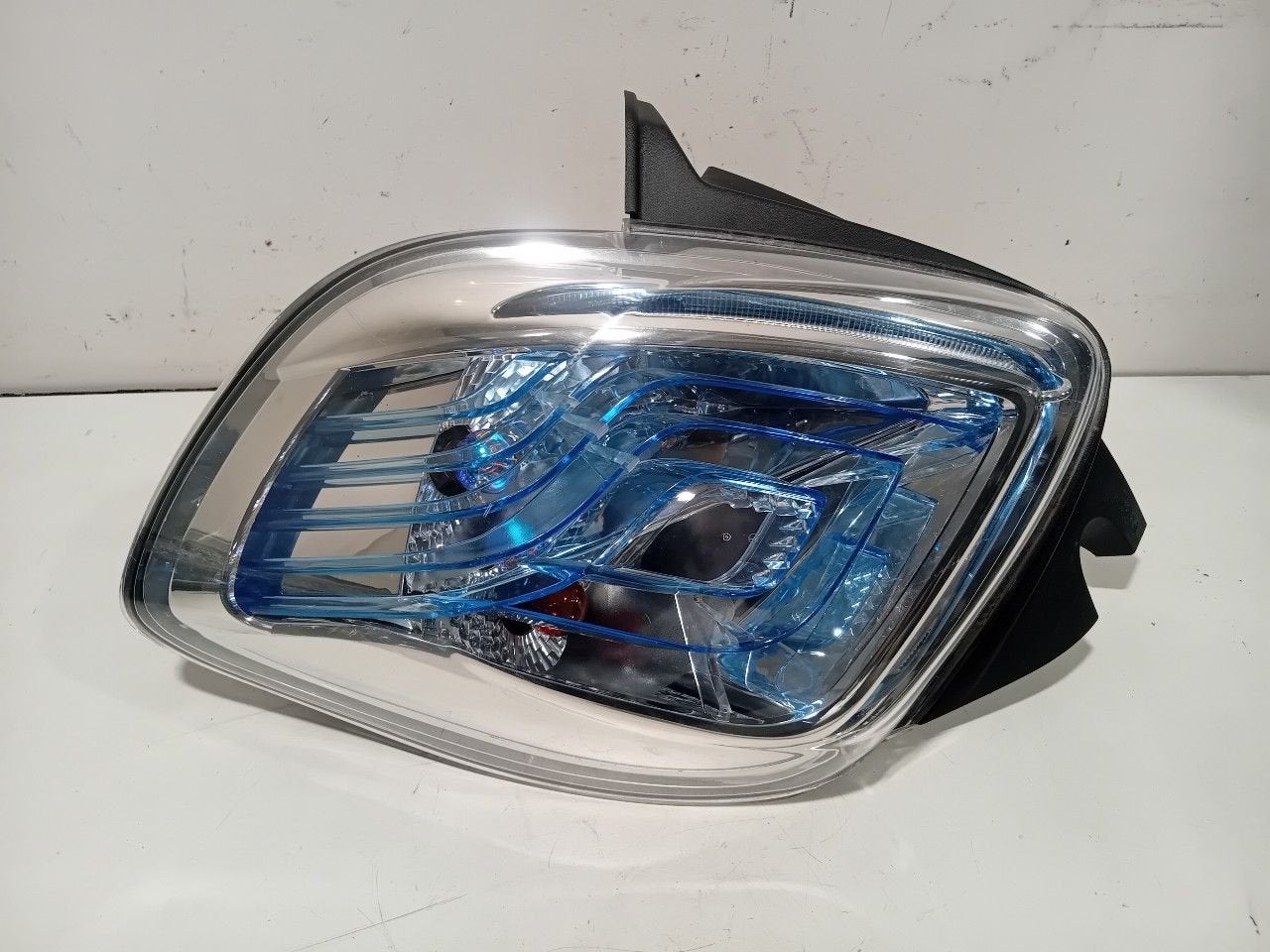 Achterlicht links buiten Renault Zoé, Onderdelen@venauto.nl, Van der Ven Autorecycling B.V., Gebruikt, Ettenseweg 76, 4706 PB Roosendaal, The Netherlands