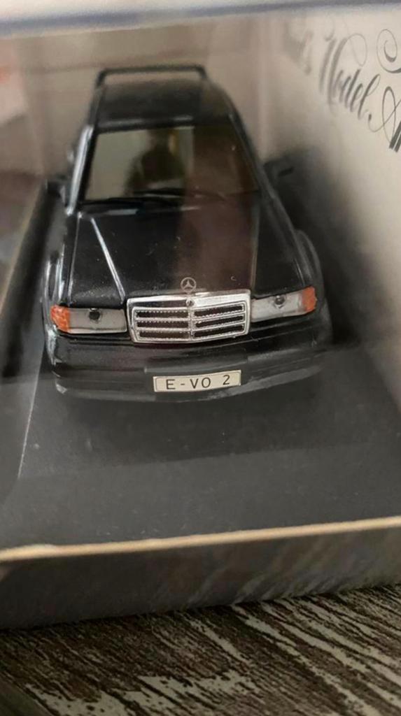 Mercedes 190 EVO 2 auto mint kartonnen doosje beschadigd, Ophalen of Verzenden, Nieuw, Auto, MiniChamps