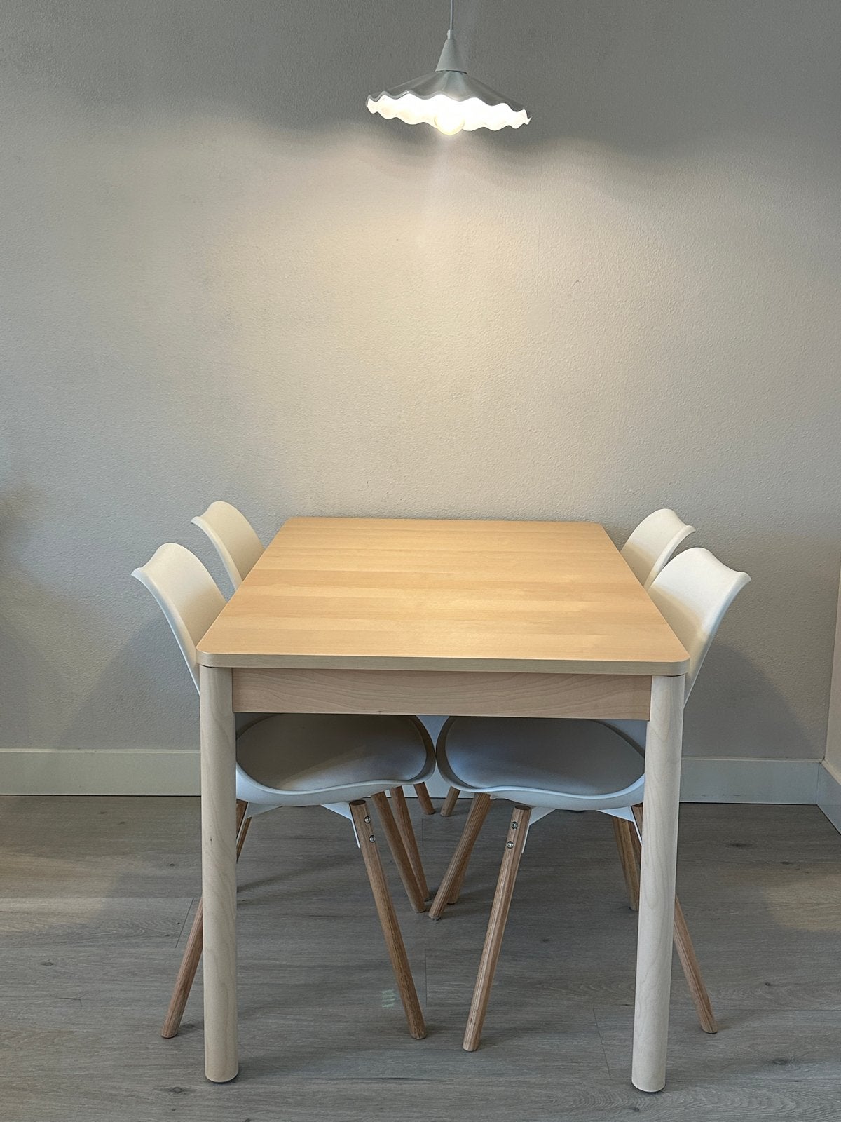 IKEA uitschuifbare eettafel met 4 stoelen, Ophalen, Eikenhout, 50 tot 100 cm, Zo goed als nieuw