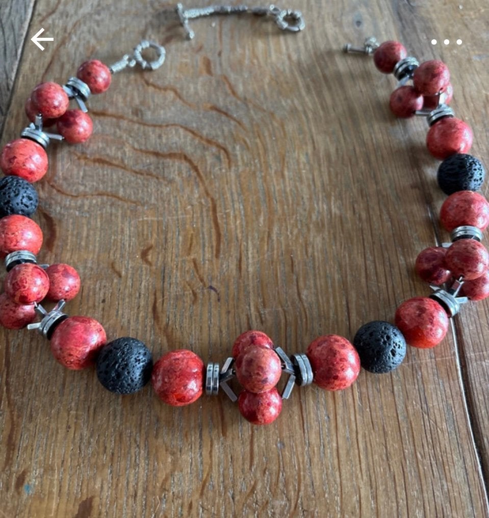 Ketting Koraal Bamboe, Ophalen of Verzenden, Zo goed als nieuw, Rood, Steen of Mineraal