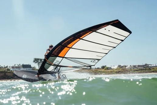 Loftsails Racingblade 6.6 2026, Watersport en Boten, Windsurfen, Gebruikt, Zeil, Met draagtas, 6.5 m² tot 8 m², Ophalen of Verzenden