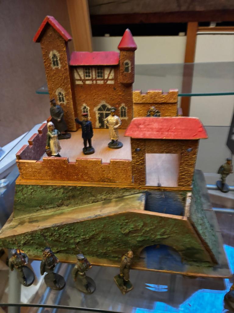 Antiek Kasteel Speelset met Figuren, Kinderen en Baby's, Speelgoed | Poppenhuizen, Ophalen of Verzenden, Gebruikt, Poppenhuis