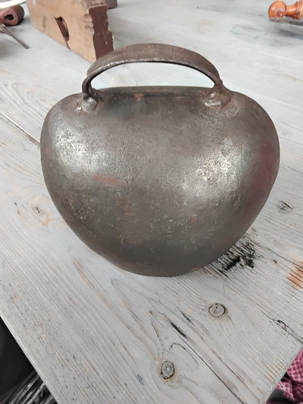 Antieke R.Morrier 1 Koeienbel - Authentiek en Rustiek, Ophalen of Verzenden