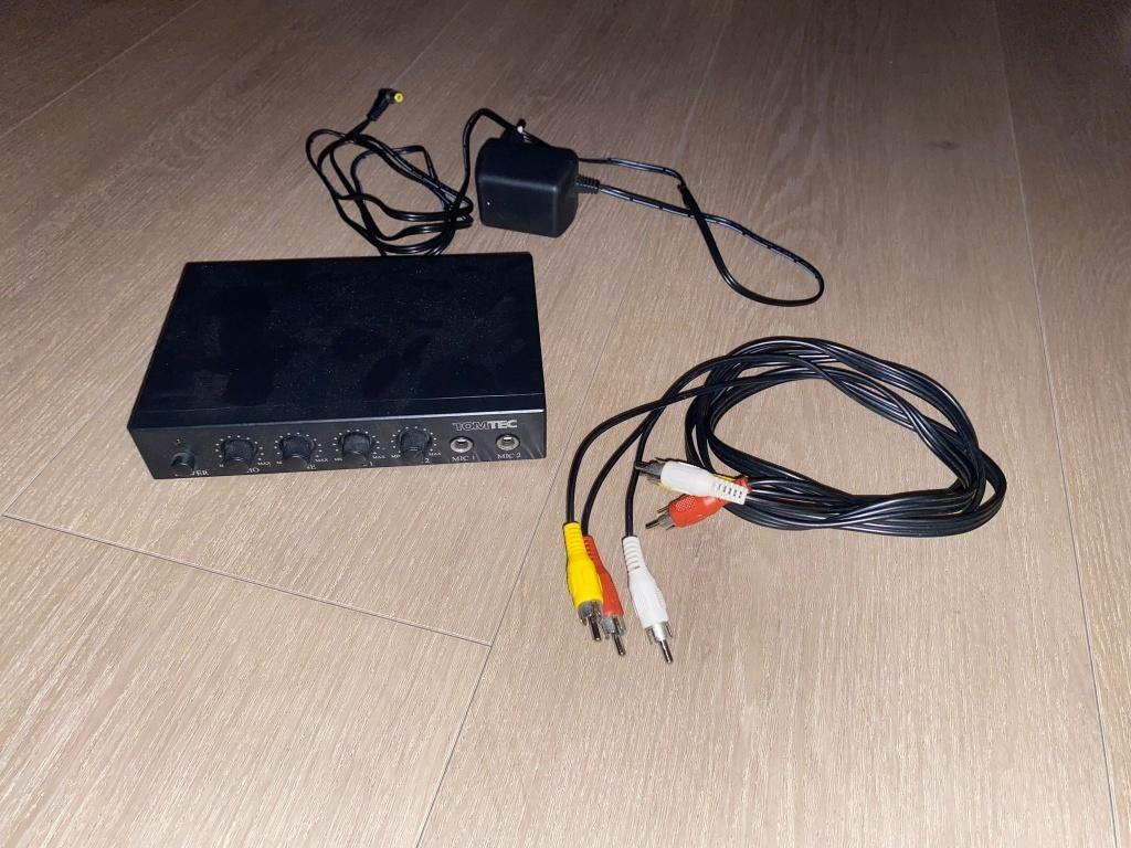Complete TomTec karaoke set, Audio, Tv en Foto, Karaoke-apparatuur, Zo goed als nieuw, Versterker of Tuner, Ophalen of Verzenden