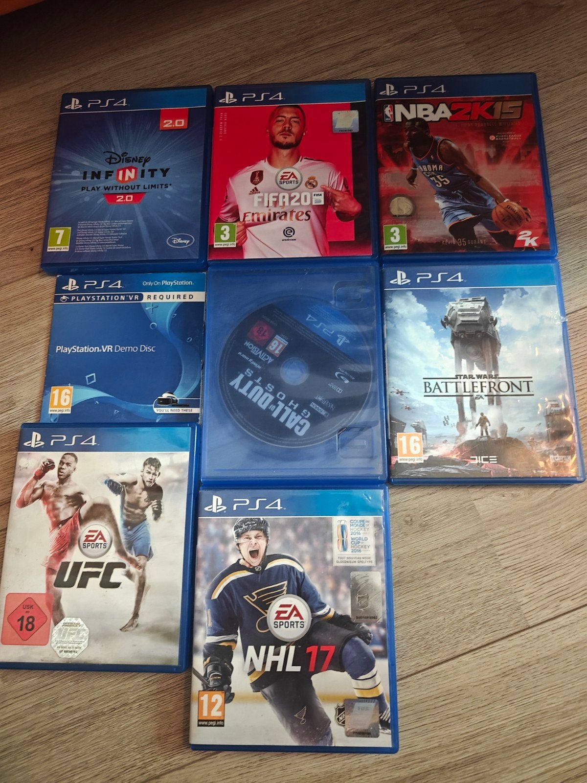 infinity 2.0,vr demo disc, fifa 20 ps4, Spelcomputers en Games, Games | Sony PlayStation 4, Ophalen of Verzenden, Zo goed als nieuw