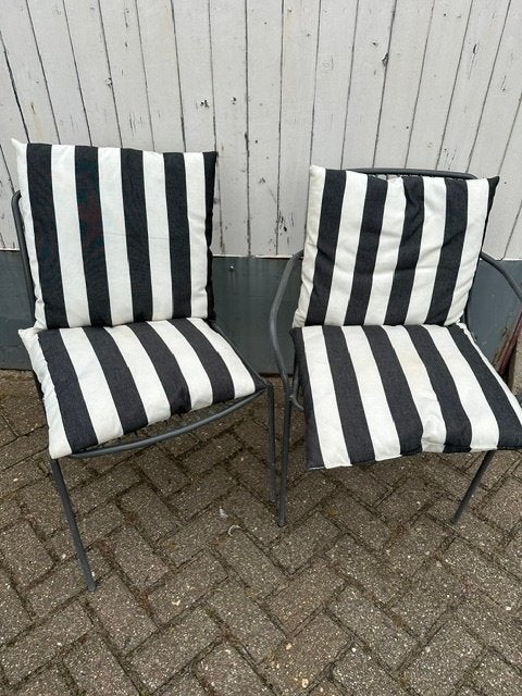 Stoere metalen terrasstoelen incl. zwart-witte kussens, Huis en Inrichting, Ophalen, Gebruikt, Metaal, Grijs