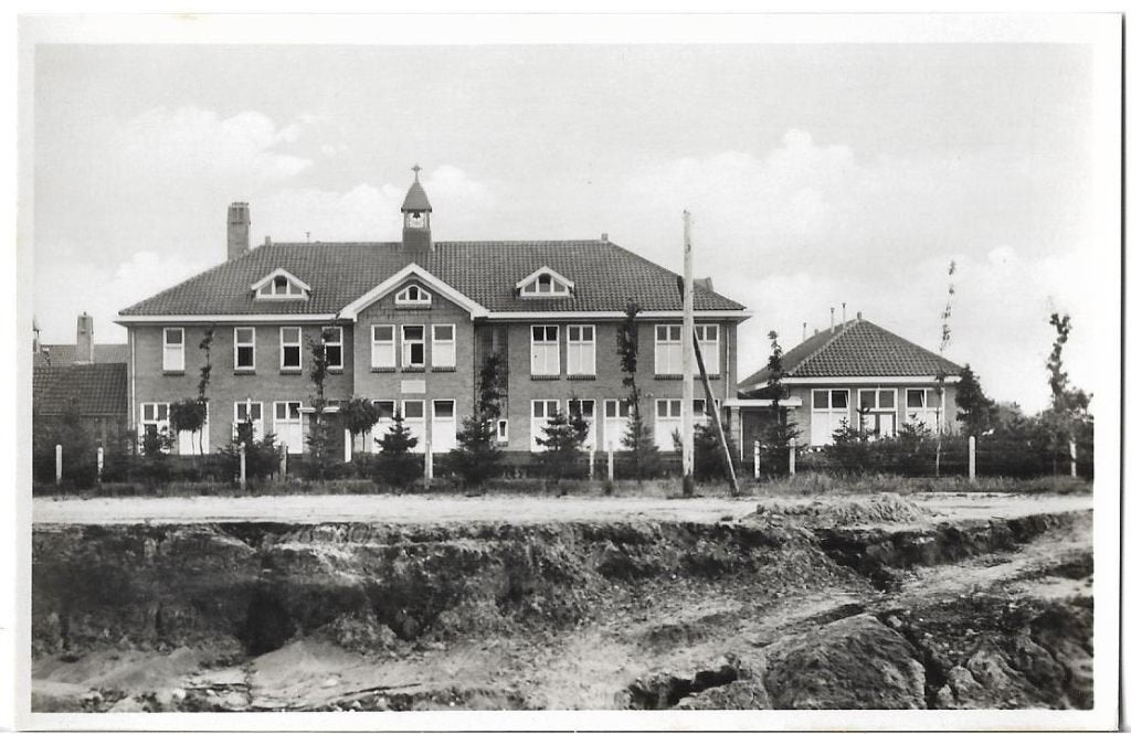 Amsterdamscheveld- -Zusterhuis., Ophalen of Verzenden, 1960 tot 1980, Ongelopen, Drenthe