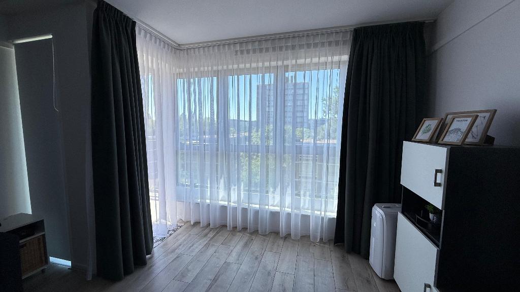 Splinternieuwe gordijn + vitrage (Leenbakker), Huis en Inrichting, Stoffering | Gordijnen en Lamellen, Nieuw, Groen, Ophalen
