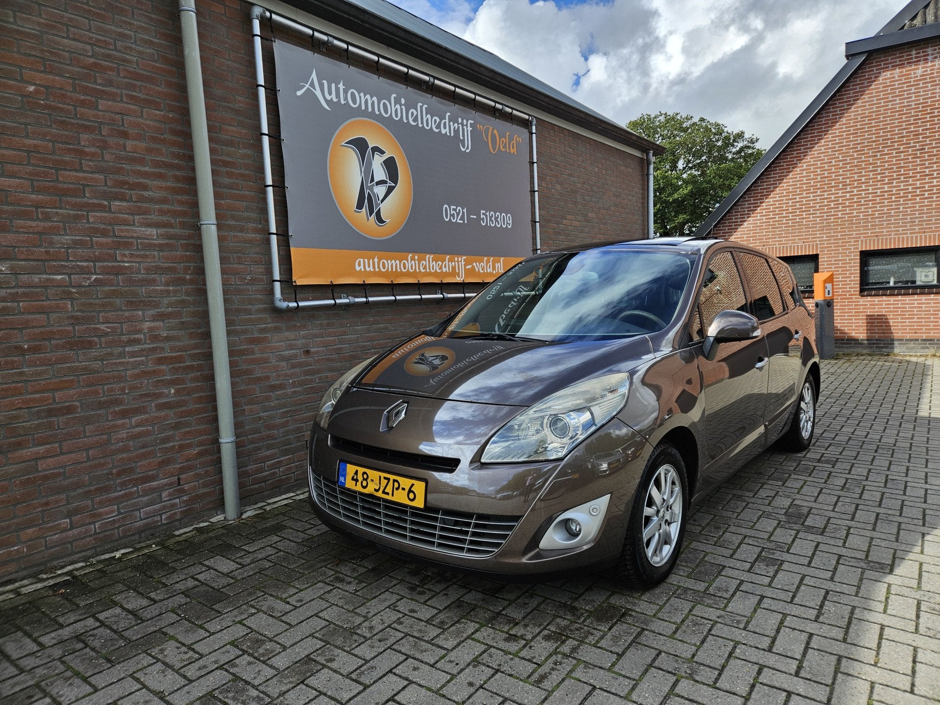 Renault Grand Scénic 2.0 Privilege (automaat probleem), Auto's, Gebruikt, Zwart, 4 cilinders, Bruin