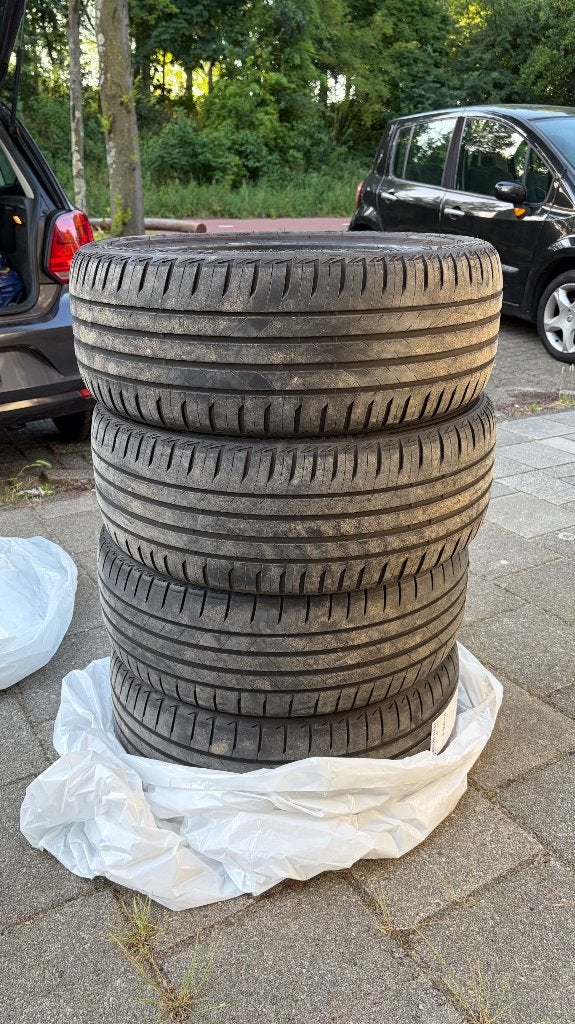 Set van 4 autobanden, Auto-onderdelen, Banden en Velgen, Ophalen, 18 inch, Gebruikt, Band(en)
