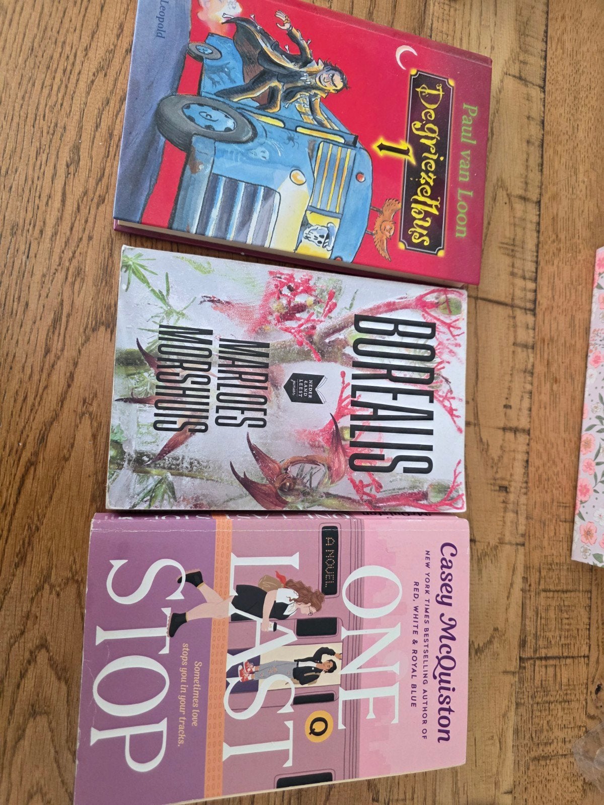 Boekenpakket: De Griezeltas, Borealis, One Last Stop, Ophalen, Gelezen, Paul van Loon, Marloes Morshuis, Casey McQuiston, Nederland