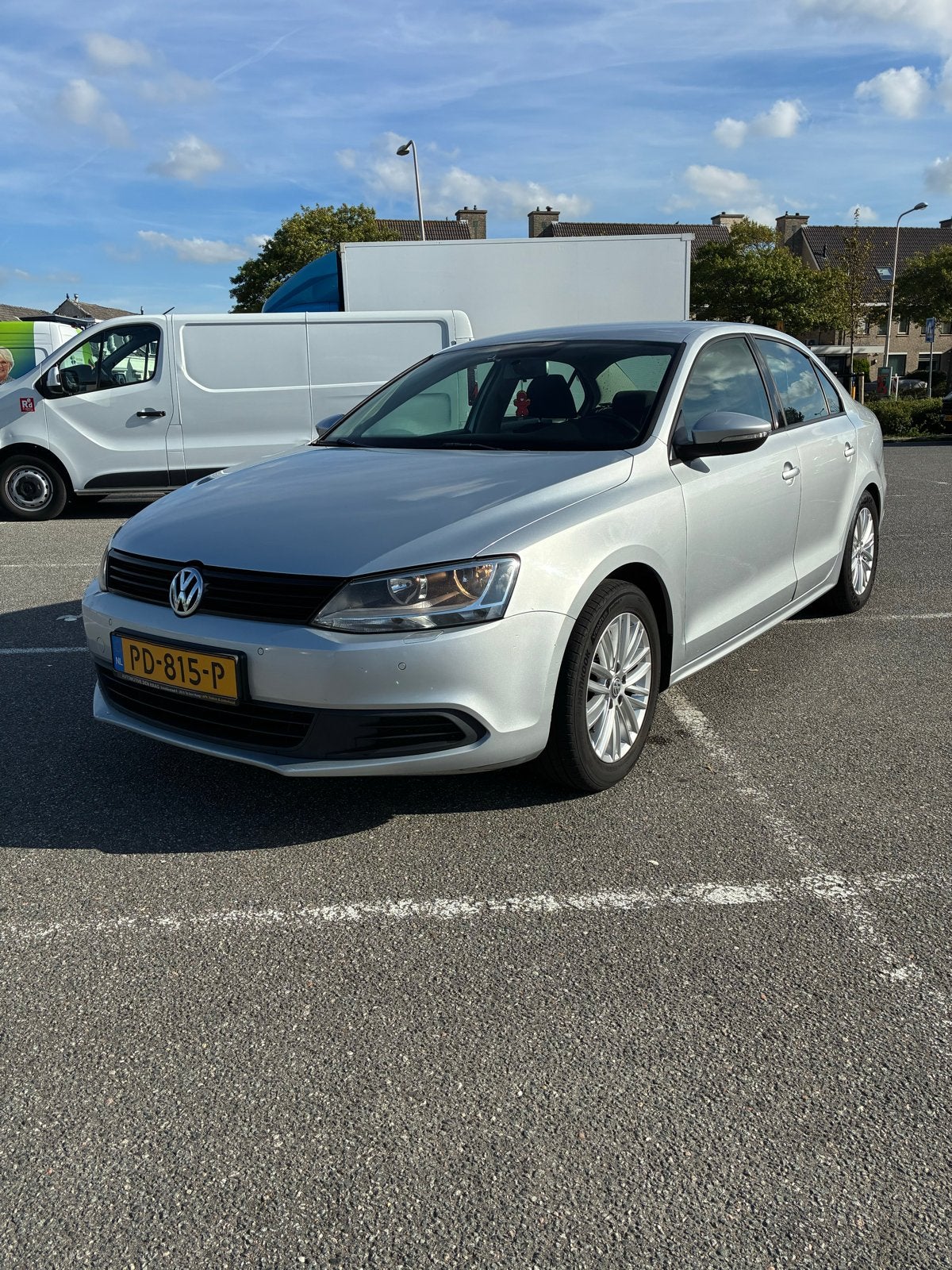 Volkswagen Jetta 1.6 TDI 77KW 2012 Grijs, Auto's, Voorwielaandrijving, Stof, Zwart, 4 cilinders
