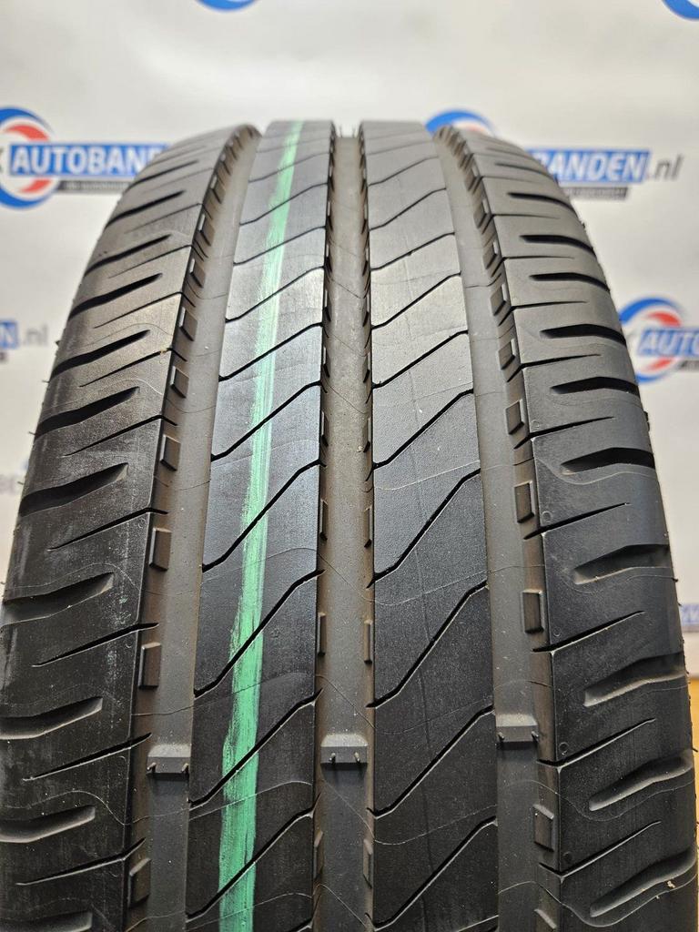 4x Michelin Agilis 3 (DEMO) 215/65 R16C 106/104T 215/65/16C, -, Ophalen of Verzenden, Band(en), -