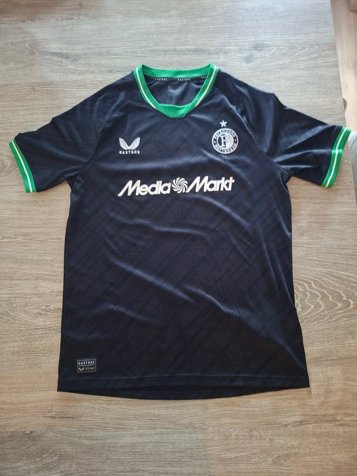 Feyenoord shirt maat 164 Castore, Kinderen en Baby's, Kinderkleding | Maat 164, Castore, Jongen of Meisje, Sport- of Zwemkleding